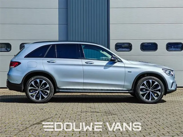 Mercedes-Benz GLC 300e 4Matic Airco Ambiente Night Pakket Trekhaak Nieuwstaat!