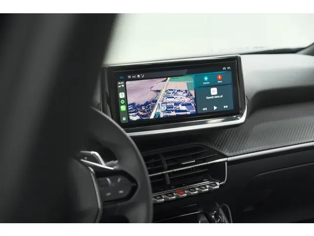 Peugeot 2008 1.2 Hybrid 145 Allure | 360 Camera | Adaptieve Cruise Control | Dodehoekdetectie | Appl...
