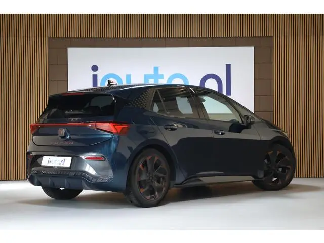 CUPRA Born Adrenaline 62 kWh 204PK/LED Plus/SOH 95%/Pano/Dodehoek/Camera/Keyless/ACC/19"