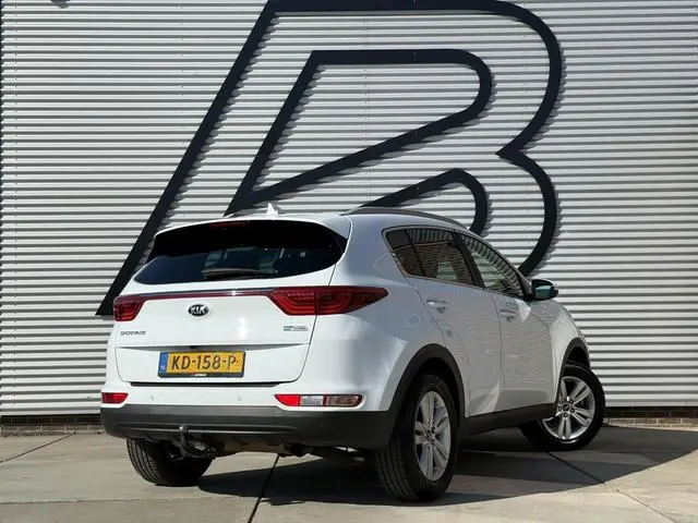 Kia Sportage 1.6 GDI First Edition 2e Eigenaar|Navi|Trekhaak|Camera|Clima|Cruise|PDC|N.A.P|APK tot 0...