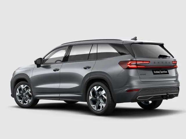 Škoda Kodiaq Sportline Business 1.5 TSI PHEV 150 kW / 204 PK | 19'' velgen | Trekhaak wegklapbaar |...