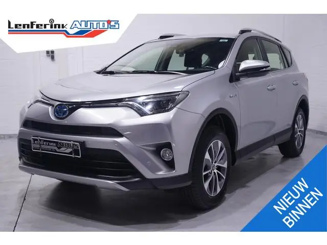 Toyota RAV4 2.5 Hybrid AWD Style camera afneembare-trekhaak LMV 17" cruise-controlle key-les entry a...