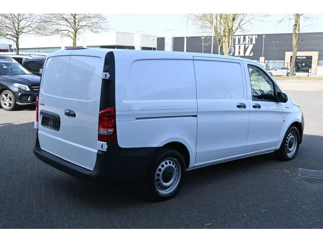 Mercedes-Benz eVito 112 L2 66 kWh Distronic, Parkeerpakket, Audio 30, Etc. 