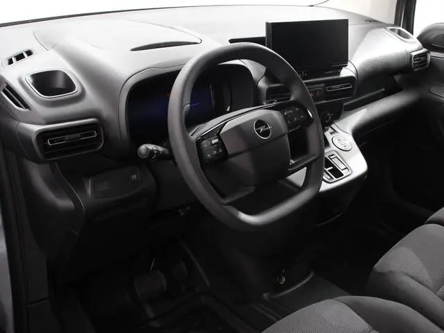 Opel Combo 1.5 BlueHDi 130 S&S L2 Demo ! Apple Carplay / Android Auto Navigatie Trekhaak Airco Camer...