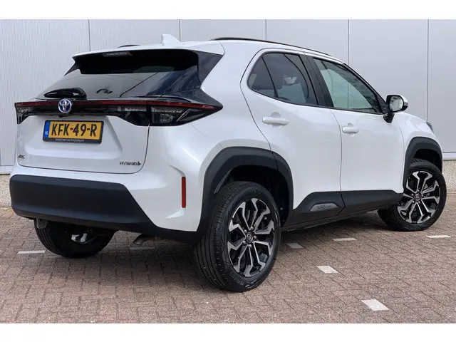 Toyota Yaris Cross 1.5 Hybrid 115 Dynamic | Camera | Apple Carplay | Android Auto | Climate Control