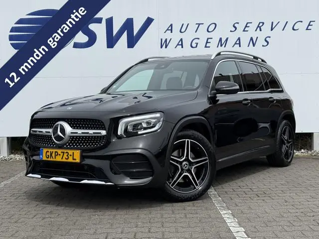 Mercedes-Benz GLB 200 Business Solution AMG | Trekhaak | Ambient Light | MBUX | 19 inch