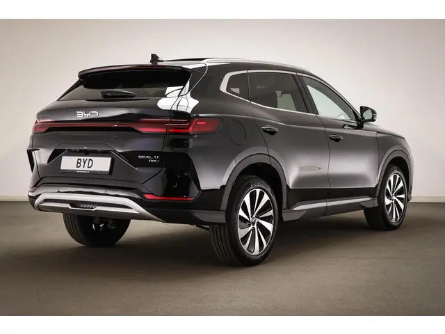 BYD SEAL U