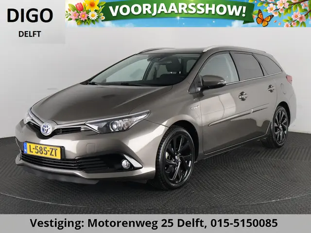 Toyota Auris Touring Sports 1.8 DYNAMIC NAVI DEALERAUTO GARANTIE 5-2028* CAMERA . TREKHAAK. KEYLESS...