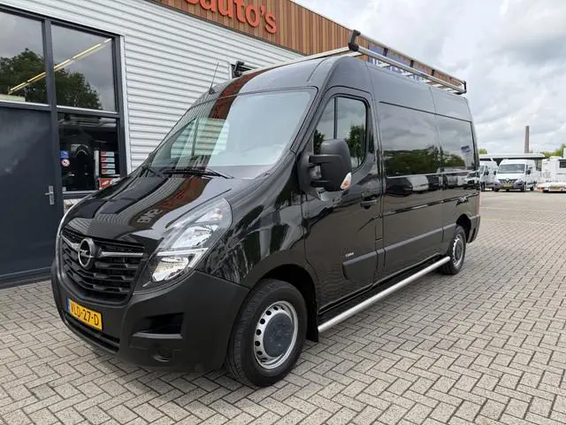 Opel Movano 2.3 Turbo 136pk L2H2 / vaste prijs rijklaar € 20.950 ex btw / lease vanaf € 342 / zwart...