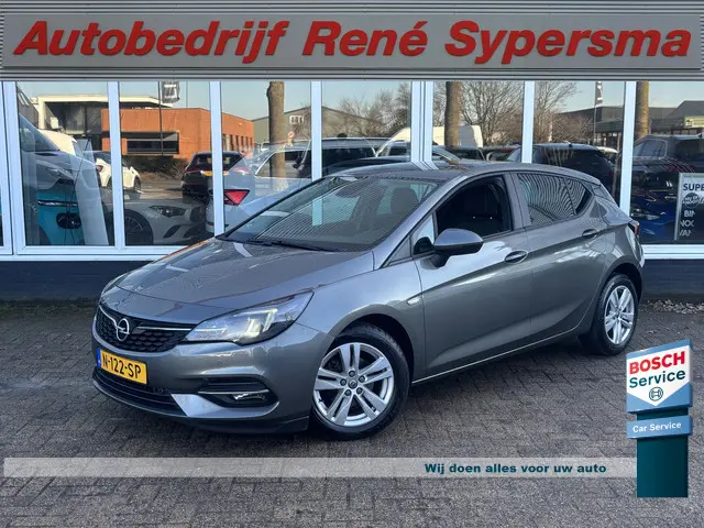 Opel Astra 1.4 146 PK  Blitz Edition Automaat |  Stoel&Stuur verwarming | Parkeercamera |