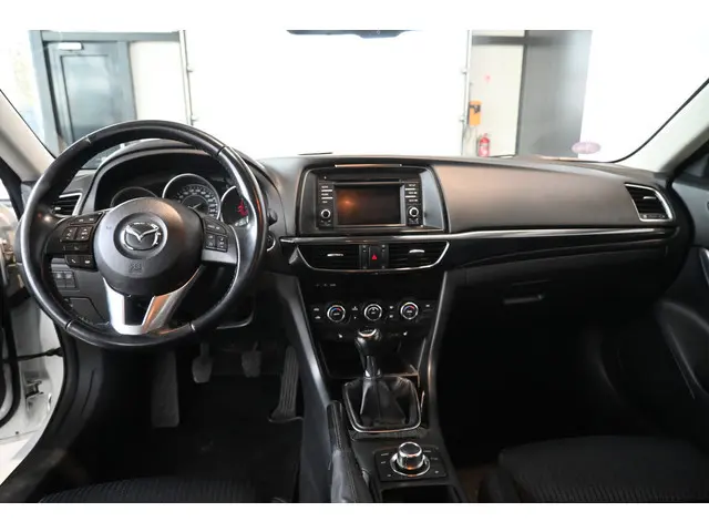 Mazda 6 Sportbreak 2.0 HP TS+ Clima Cruise Control Stoelverwarming Trekhaak Rijklaarprijs Inruil Mog...