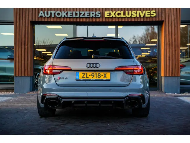 Audi RS4