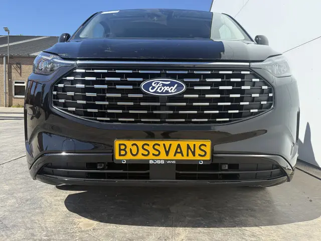 Ford Tourneo