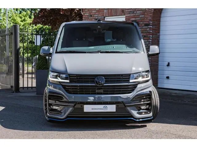Volkswagen Caravelle T6.1 2.0 TDI 204 PK DSG L2H1 LEIGHTON LV-R BODYKIT BWT SPECIAL