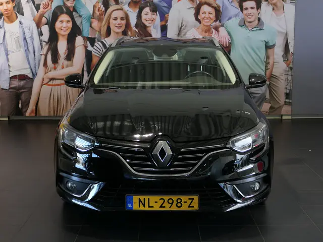 Renault Mégane Estate 1.2 TCe Bose - Allseasons - Trekhaak - Stoelmassage - Cruise - Sensor Achter