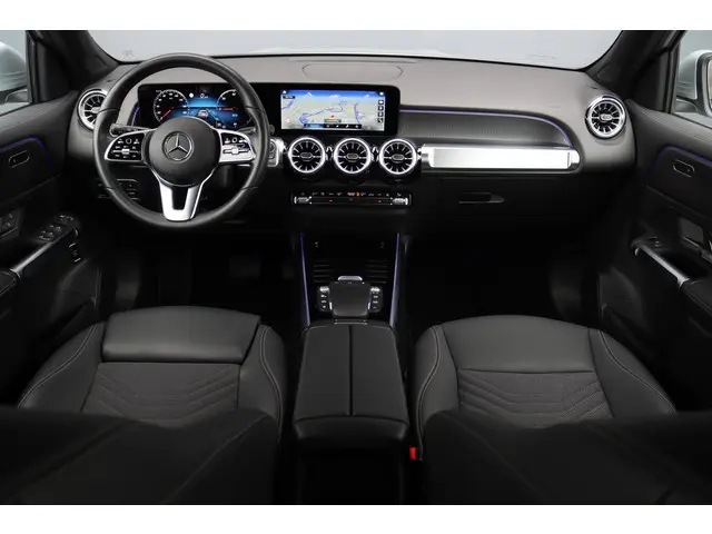 Mercedes-Benz EQB 300 4MATIC Luxury Line 67 kWh | Dodehoekassistent | Camera | Vario-achterbank | Ap...