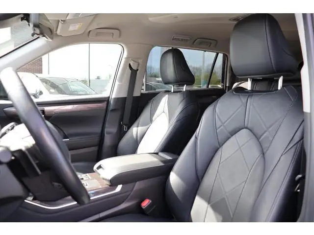 Toyota highlander