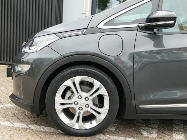 Opel Ampera-e