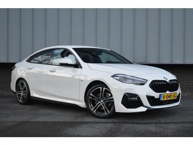 BMW 2-serie Gran Coupé 218i M-Sport | Schaalstoel | Carplay | Virtual | NL Auto | Stoelverwarming