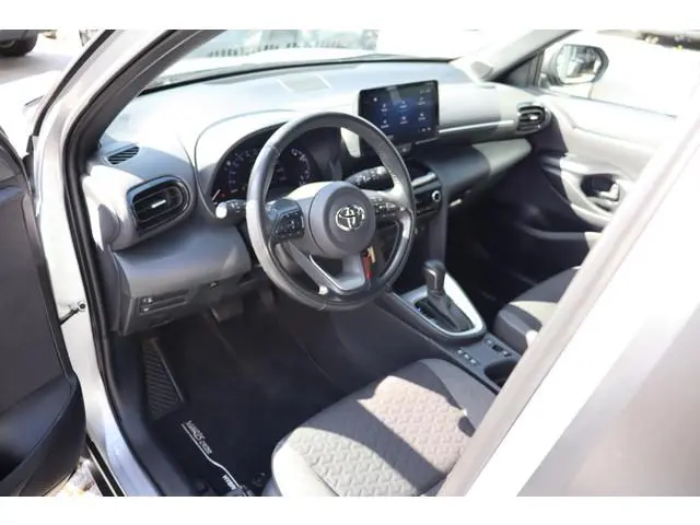 Toyota Yaris Cross 1.5 Hybrid Dynamic Limited, Trekhaak, LM Velgen, Apple Carplay / Android Auto, St...