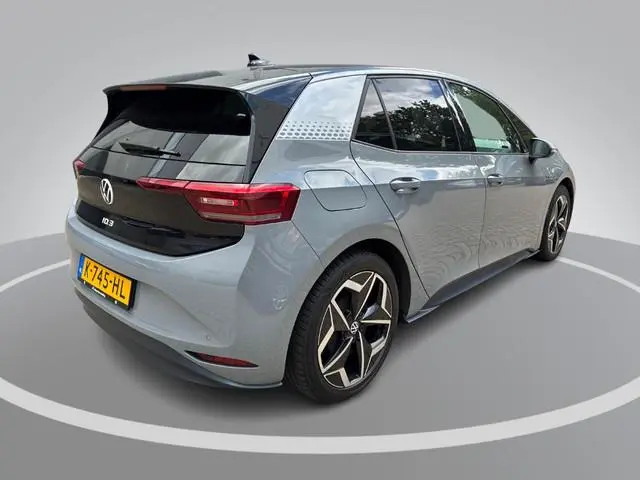 Volkswagen ID.3 First Plus 58 kWh 204pk · SOH 92,1% · Camera · Steunhaak · Apple/Android Car Play ·...