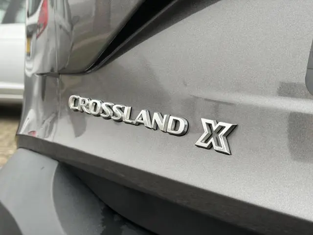 Opel Crossland X
