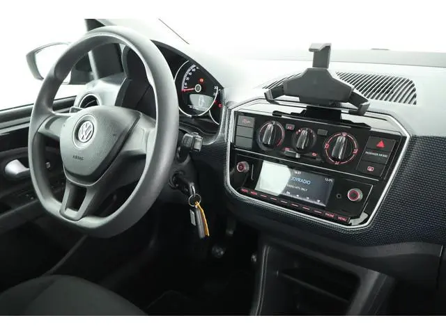 Volkswagen Up! 1.0 BMT 60pk move up! Airco Maps&More