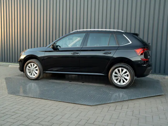 ŠKODA Kamiq 1.0 TSI Business Edition | Camera | Elk. A-klep | Keyless | Prijs Rijklaar!!