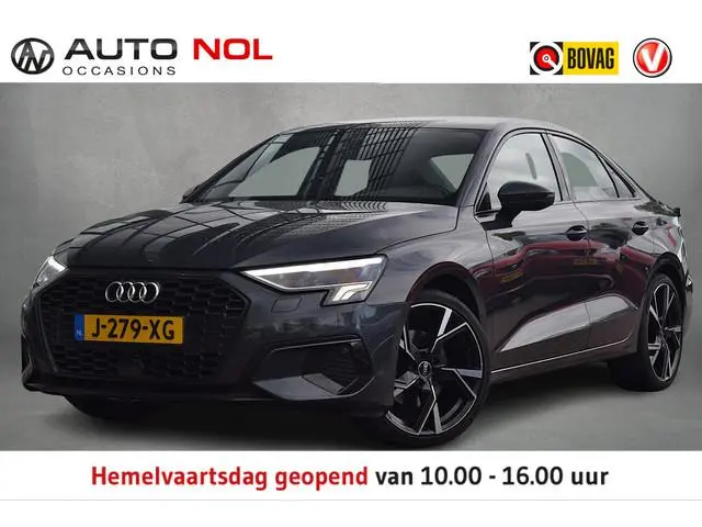 Audi A3 Limousine 35 TFSI Business edition | Automaat | Sportstoelen | LED | CarPlay