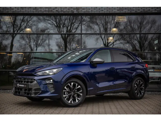 CUPRA Terramar 1.5 eTSI Business ,  Adaptive cruise, Carplay, Stuur/stoelverwarming,