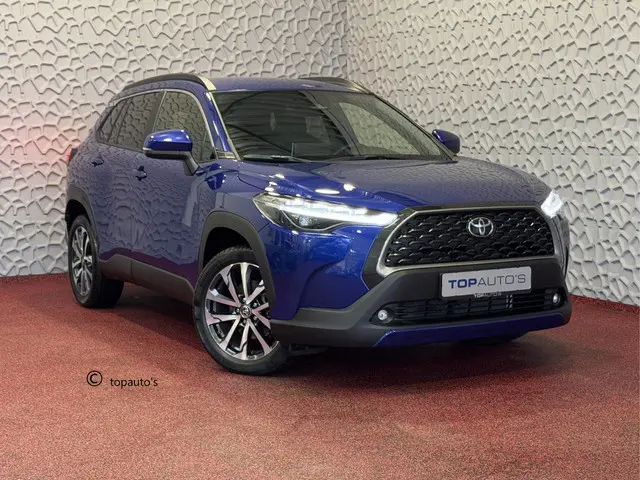 Toyota Corolla Cross 12/2024 HYBRID 140 STYLE LED KEYLESS CARPLAY NAVI CAMERA STOEL/STUUR VERW. ELEK...