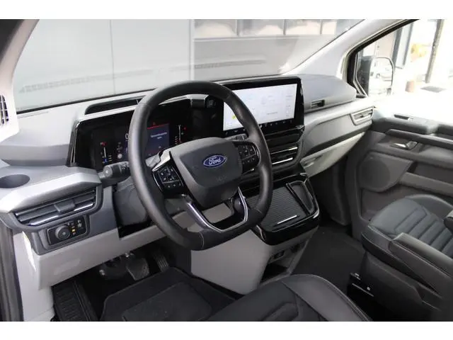 Ford Tourneo