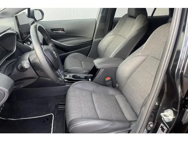 Toyota Corolla Touring Sports Hybrid 140 Dynamic |NL auto|BTW auto|Apple Car Play|17"LM velgen|PDC|E...