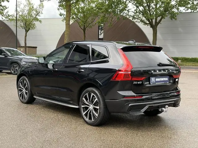 Volvo XC60 2.0 T8 Plug-in hybrid AWD Ultimate Dark Volvo XC60 VOLVO DEALER ONDERHOUDEN | PANODAK | E...