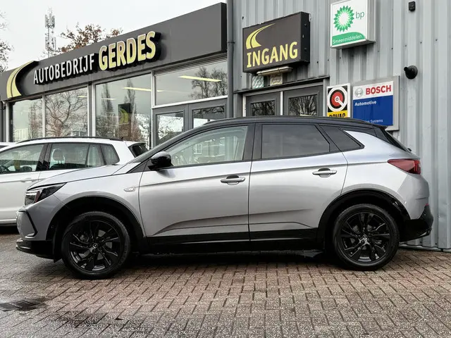 Opel Grandland 1.2 Turbo GS Line | TOPSTAAT | TREKHAAK | 360 CAM | VOL LED. |