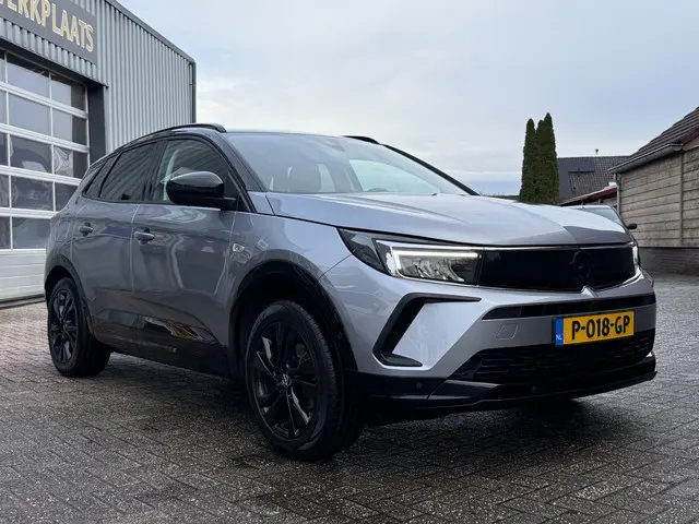 Opel Grandland