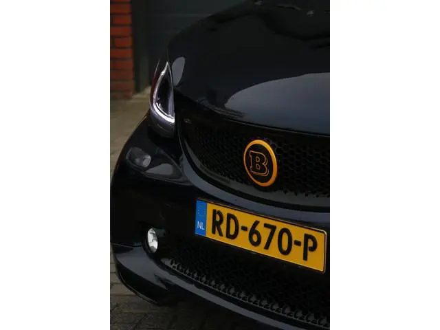 Smart fortwo 1.0 Turbo Prime NAP | automaat T 90PK BRABUS Nightrunner LEDER/NAVI/CRUISE KEURIGE STAA...