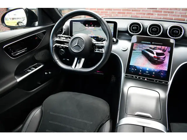 Mercedes-Benz C-klasse Estate 300 e AMG Line Pano