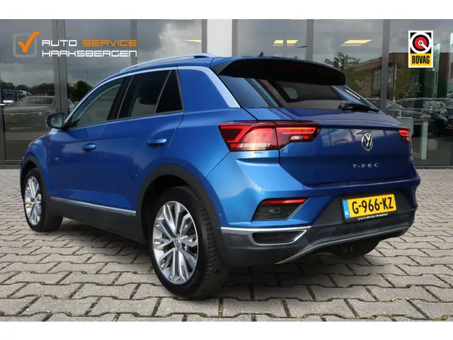 Volkswagen T-Roc 2.0 TSI 4Motion Sport | ACC | Virtual Cockpit | Trekhaak |