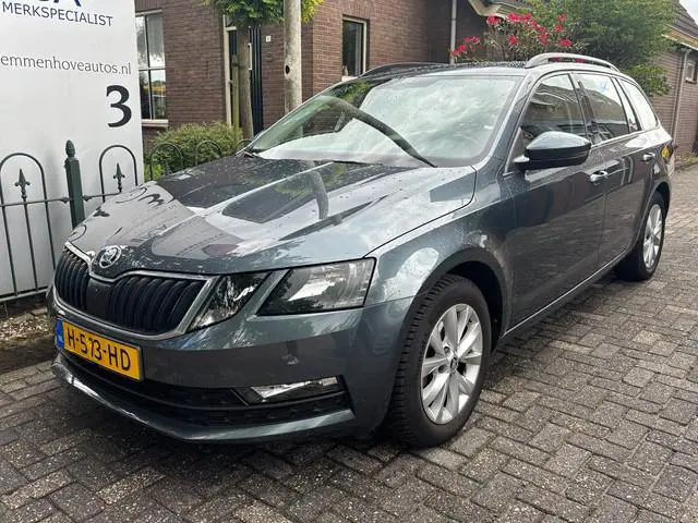 ŠKODA Octavia Combi 1.0 TSI Greentech Business Edition