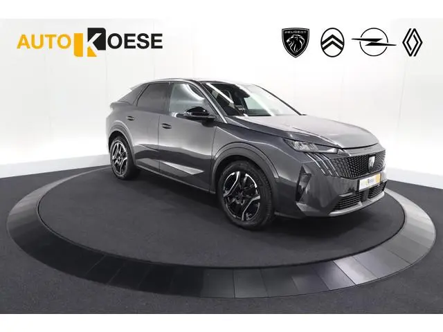 Peugeot e-3008 Allure 73 kWh | 11 KW Lader | Camera | Panoramic Navigation pack