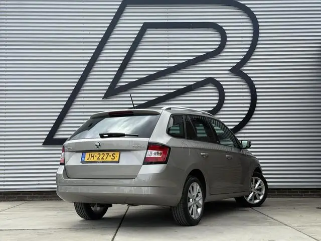Skoda Fabia Combi 1.2 TSI JOY 1e Eigenaar|Navi|Clima|Cruise|Carplay|PDC|Stoelverw|N.A.P|APK tot 03-2...