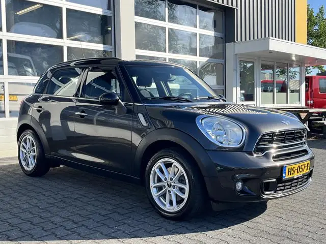 MINI Countryman 1.6 Cooper S Airco Cruise controle Trekhaak 1000kg trekgewicht Stuurwielbediening Te...