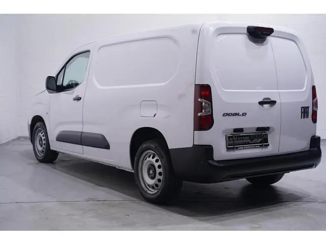 Fiat Doblo 1.5D 100 pk L2 Navi, Camera, BPM vrij, PDC V+A Laadruimte Pakket, Apple Carplay, 3-Zits