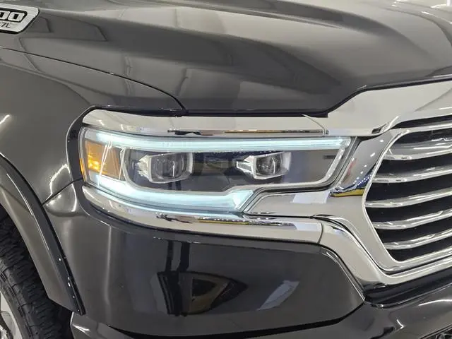Dodge Ram Van