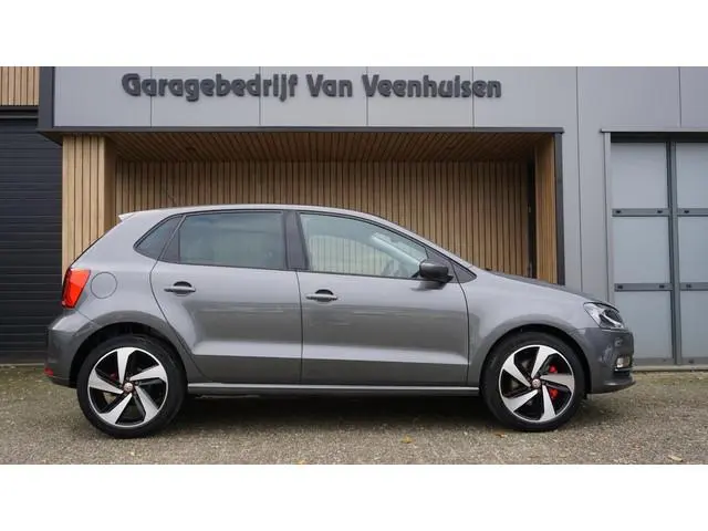 Volkswagen Polo 1.0 TSI 110pk Highline 5Drs Navi 17inch LM GTI Clima Cruise Control *Zeer Nette Polo...