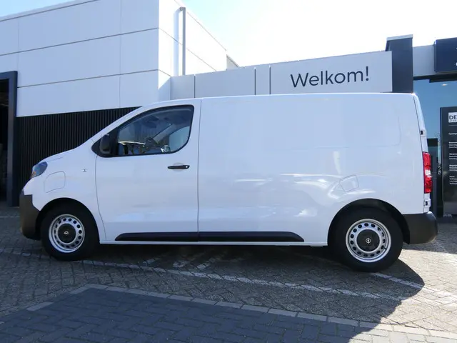 Opel Vivaro Electric L2 75 kWh | PTO | Navigatie | 100% elektrisch | Camera