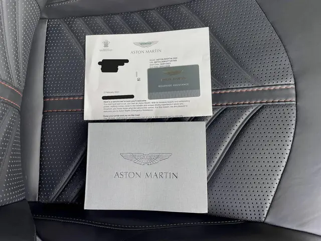 Aston Martin DBX