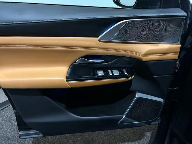 XPENG G9