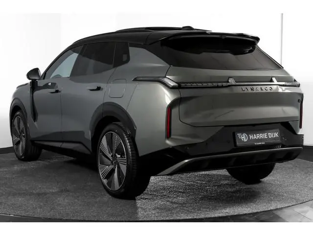 Lynk & Co 08